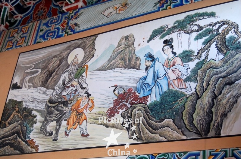 Wall painting in Yunnan