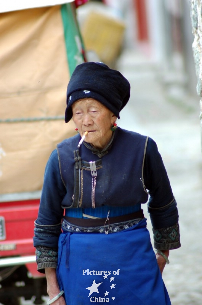 Woman with cigarette (3)