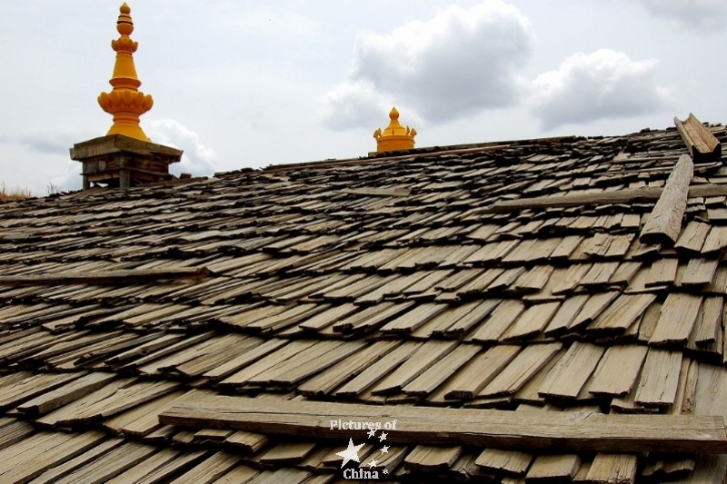 Wooden roof