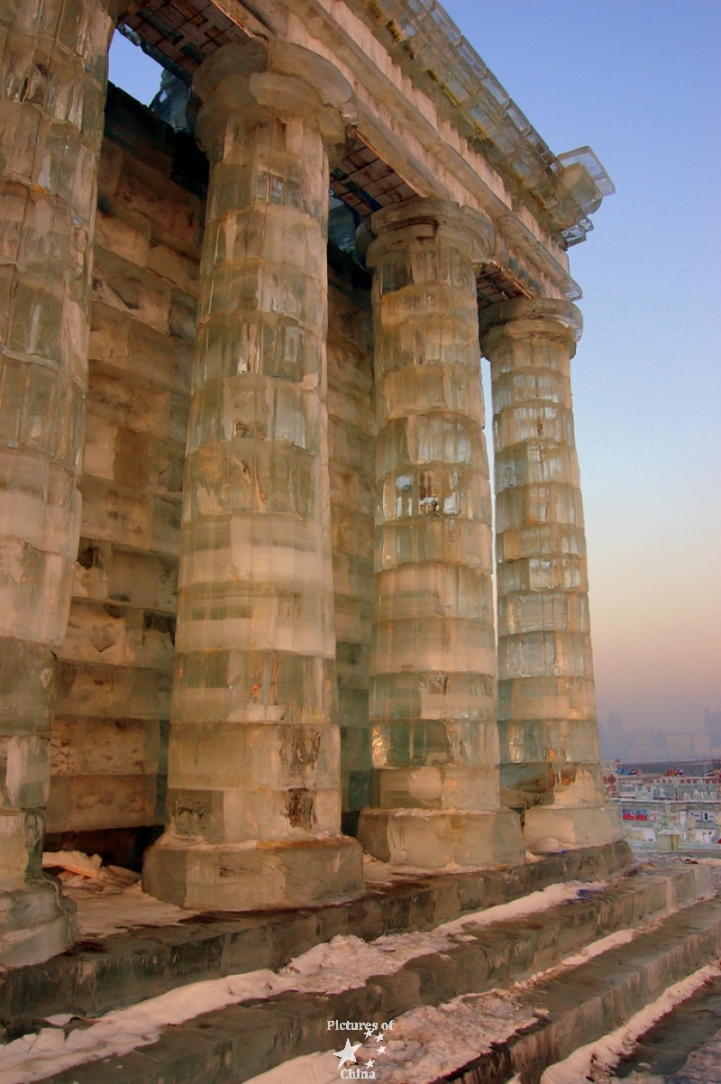 Athens in ice (2)