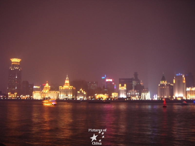 A night on the Bund