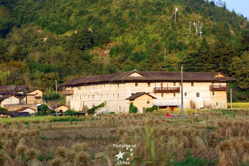 Square tulou