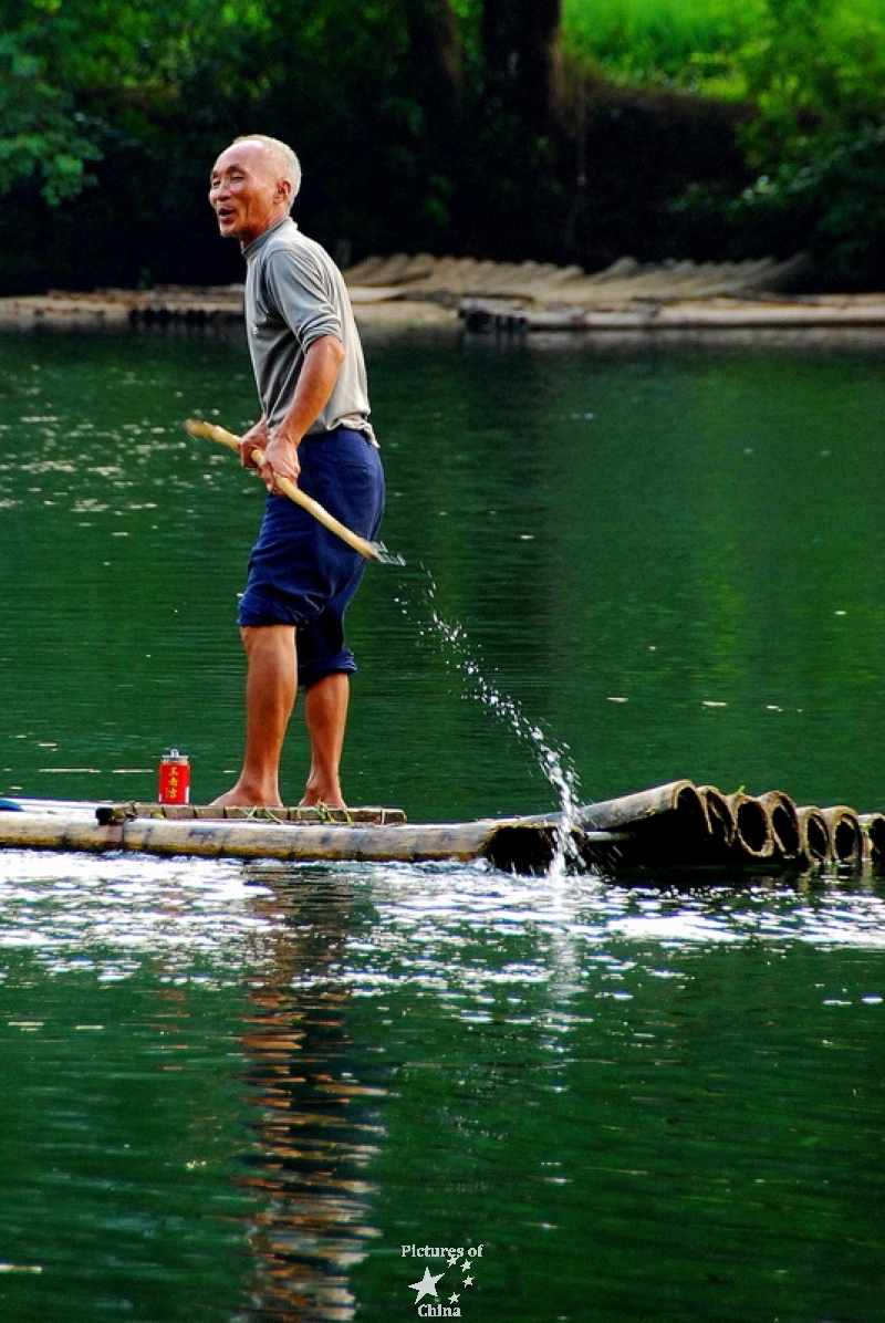 Boatman on the Li river