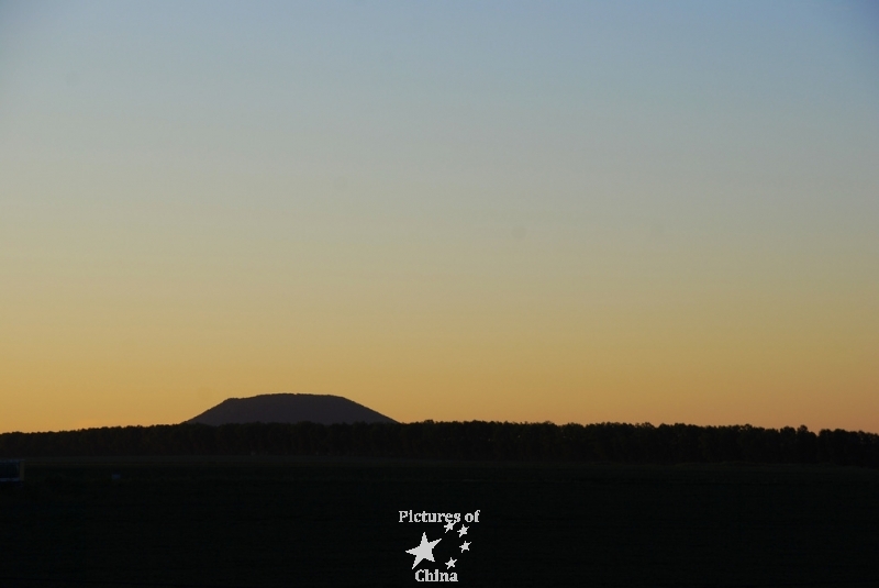 Sun set volcano